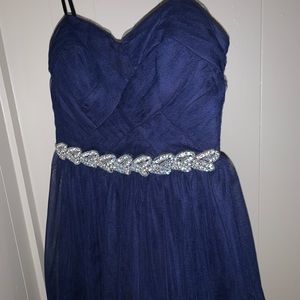 City triangles dress